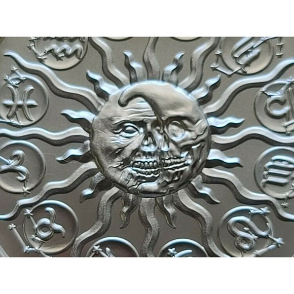 SCORPIO - ZOMBIE Zodiac Series 1 OZ 999 Silver Round in Capsule Skull Apocalypse - Picture 4 of 6